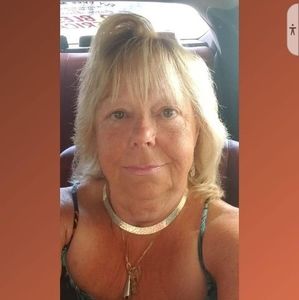 Meet your Posher, Fay